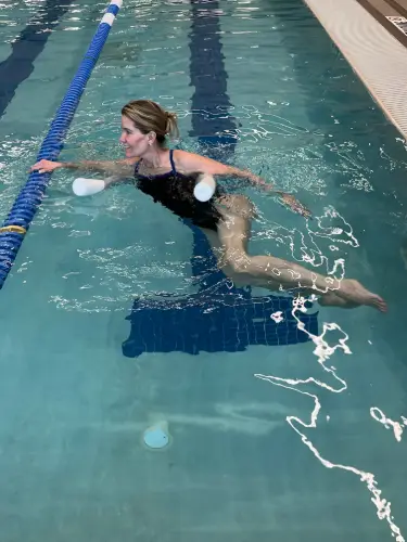 Swimmer using the zig zag as part of a swim workout