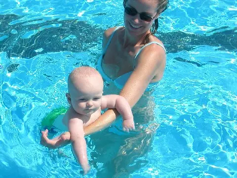 Baby's first swim lessons and the benefits of infant swimming