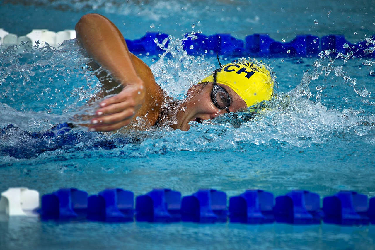 Female swimmer training in swimming pool